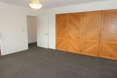 Photo of property in 27 Darvel Street, Riccarton, Christchurch, 8011