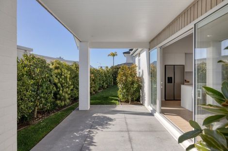 Photo of property in 14 Montiicola Drive, Papamoa Beach, Papamoa, 3118