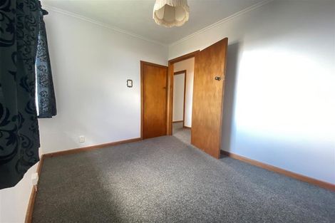 Photo of property in 106 Golf Road, New Lynn, Auckland, 0600