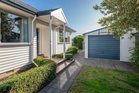 Photo of property in 42 Croziers Road, St Albans, Christchurch, 8052