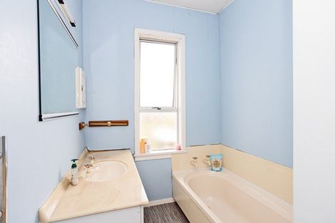 Photo of property in 787 Queens Drive, Waikiwi, Invercargill, 9810