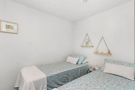 Photo of property in Terrace Garden Apartments, 10a/120 The Terrace, Wellington Central, Wellington, 6011