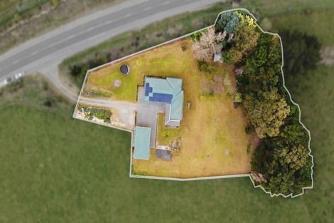 Photo of property in 296 Old Road West, Turitea, Palmerston North, 4472