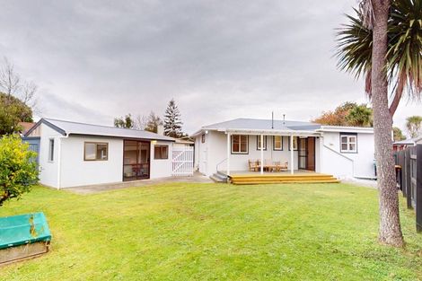 Photo of property in 46 Leicester Street, Terrace End, Palmerston North, 4410