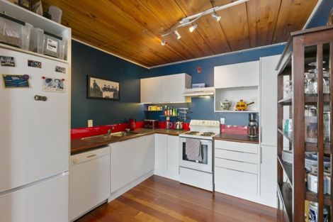 Photo of property in Courtenay Mews Apartments, 14u2 Alpha Street, Te Aro, Wellington, 6011