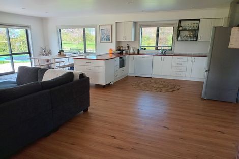 Photo of property in 111 Putiki Road, Edgecumbe, Whakatane, 3193