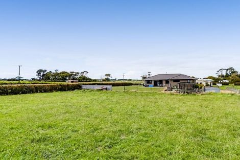 Photo of property in 657 Eltham Road, Mangatoki, Stratford, 4391
