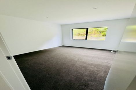 Photo of property in 147 Wellington Road, Wainuiomata, Lower Hutt, 5014