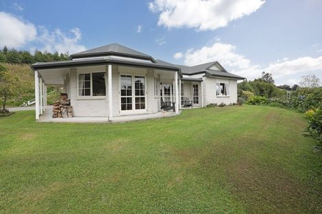 Photo of property in 67 Sandon Road, Feilding, 4702