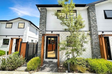 Photo of property in 3/4 Johnston Grove, Taita, Lower Hutt, 5011