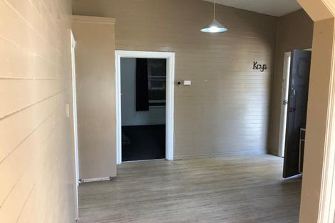 Photo of property in 152 Featherston Street, Palmerston North, 4410