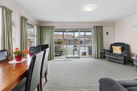 Photo of property in 46f1 Oxford Street, Tawa, Wellington, 5028