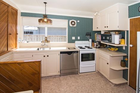 Photo of property in 14 Fraser Street, Masterton, 5810