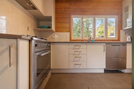 Photo of property in 28 Acacia Crescent, Glenview, Hamilton, 3206