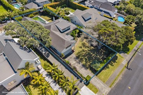Photo of property in 8 Tiri Road, Milford, Auckland, 0620