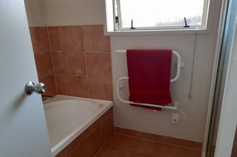 Photo of property in 31 Greig Place, Pukekohe, 2120