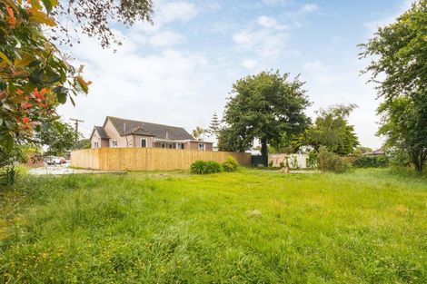 Photo of property in 44c Edgeworth Road, Glenfield, Auckland, 0629