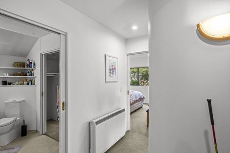 Photo of property in 6b Saint Leonards Square, Sumner, Christchurch, 8081