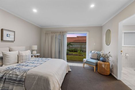 Photo of property in 31 Manor Park Drive, Pyes Pa, Tauranga, 3112