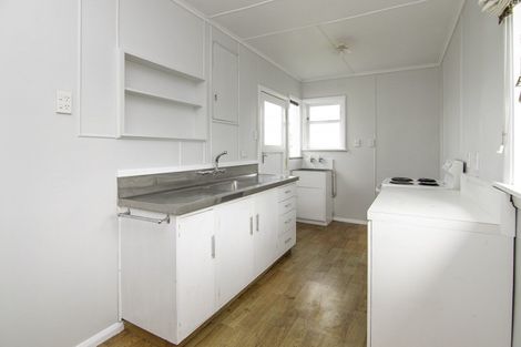 Photo of property in 8 Ronberg Street, Highbury, Palmerston North, 4412