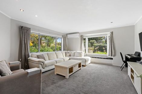 Photo of property in 37 Karioitahi Road, Waiuku, 2683