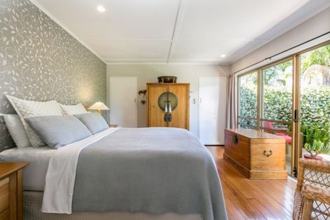 Photo of property in 52 Meeanee Road, Taradale, Napier, 4112