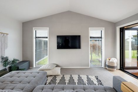 Photo of property in 34 Mike Smith Drive, Cambridge, 3434