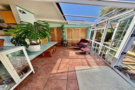 Photo of property in 128 Charles Street, Westshore, Napier, 4110