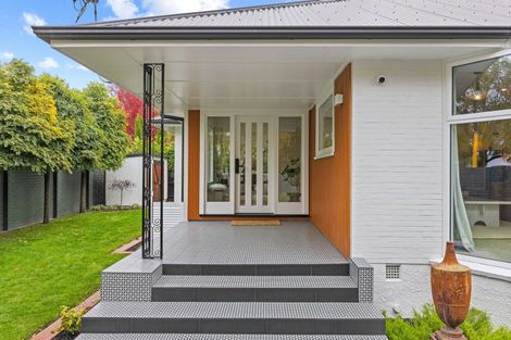 Photo of property in 1 Glandovey Road, Fendalton, Christchurch, 8052