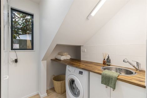 Photo of property in 53 Hawkesbury Avenue, St Albans, Christchurch, 8014