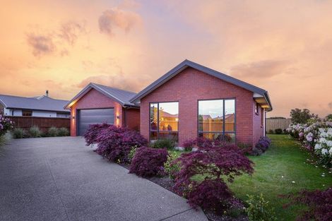 Photo of property in 7 Peso Place, Prebbleton, 7604