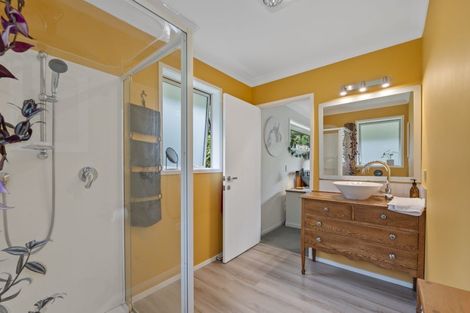 Photo of property in 1096 Egmont Road, Egmont Village, New Plymouth, 4372