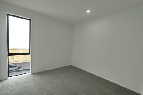 Photo of property in 35 Morus Road, Massey, Auckland, 0614