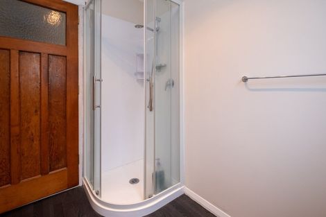 Photo of property in 9 Preston Street, Eltham, 4322