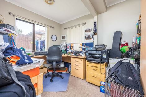 Photo of property in 98c Naylors Drive, Mangere, Auckland, 2022