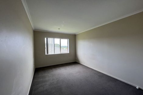Photo of property in 3 Exotic Place, Massey, Auckland, 0614