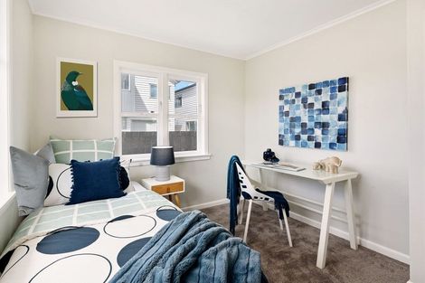 Photo of property in 13 Stokes Avenue, Te Atatu Peninsula, Auckland, 0610