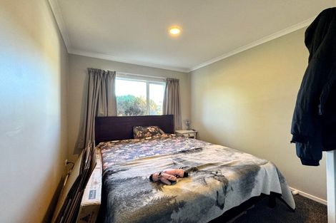 Photo of property in 12 Mellefont Close, East Tamaki Heights, Auckland, 2016