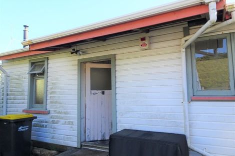 Photo of property in 73 Alexander Street, Greymouth, 7805