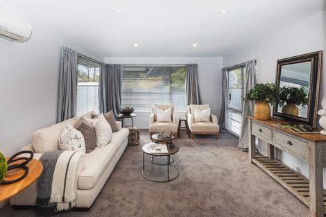 Photo of property in 2/3 Puriri Street, Riccarton, Christchurch, 8041