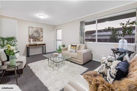 Photo of property in 1/76a Mckenzie Road, Mangere Bridge, Auckland, 2022