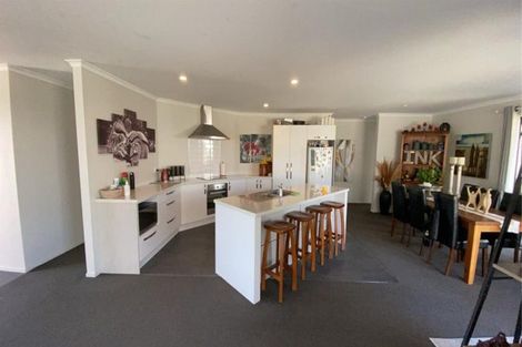 Photo of property in 9 Cupples Street, Papamoa Beach, Papamoa, 3118