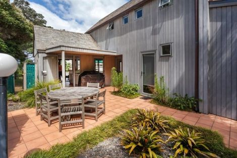 Photo of property in 2 Courtney Close, Pauanui, Hikuai, 3579