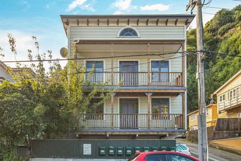 Photo of property in 146a Aro Street, Aro Valley, Wellington, 6021