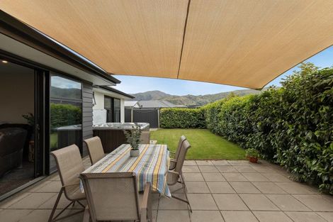 Photo of property in 5 Caledonian Place, Cromwell, 9310