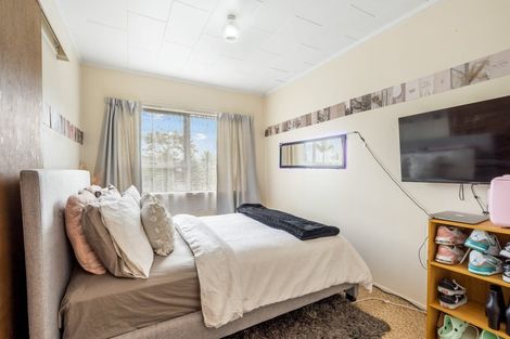 Photo of property in 1 Escalona Street, Te Kamo, Whangarei, 0112