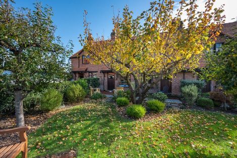 Photo of property in 8/6 Quiet Woman Way, Monaco, Nelson, 7011