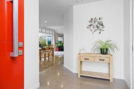 Photo of property in 13 Alan Livingston Drive, Cambridge, 3434