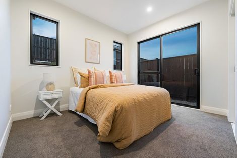 Photo of property in 28 Evergreen Parade, Rosehill, 2113