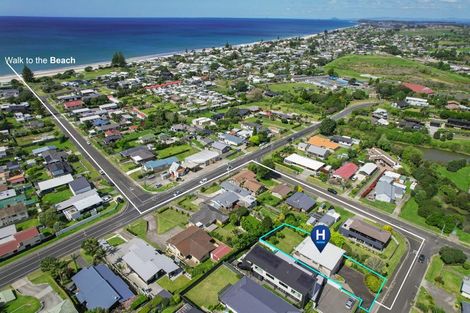 Photo of property in 2 Mayor View Terrace, Waihi Beach, 3611